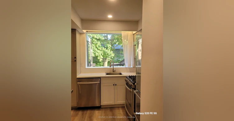 408 Osiris Drive, Richmond Hill, ON, L4C 2P9 - 5
