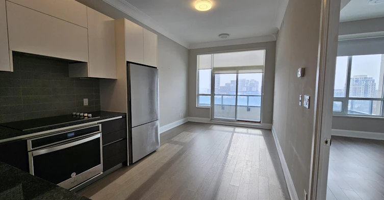 807-15 Water Walk Drive, Markham, ON, L6G 0G2 - 22