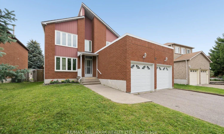 21 Caldbeck Avenue