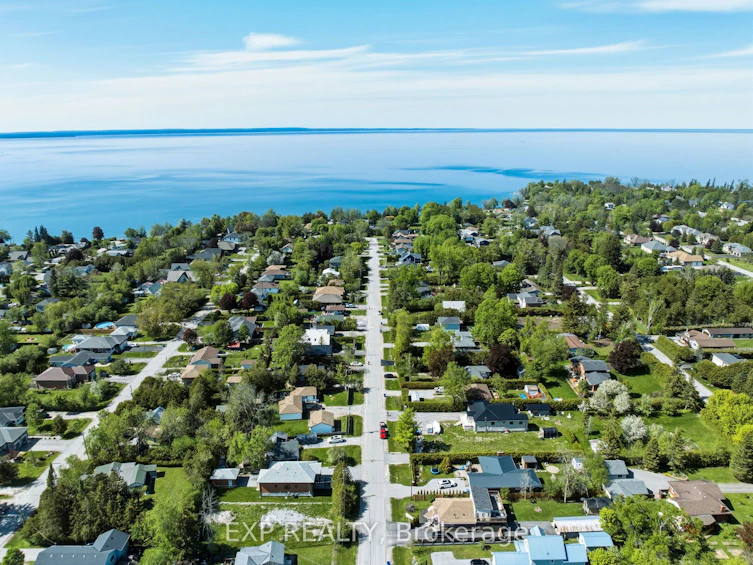 32 Farley Circle, Georgina, ON, L0E 1S0 - 47