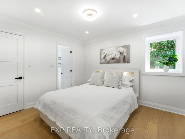 32 Farley Circle, Georgina, ON, L0E 1S0 - 26