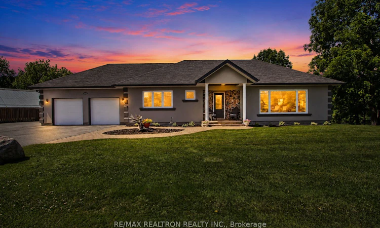 203 Pefferlaw Road