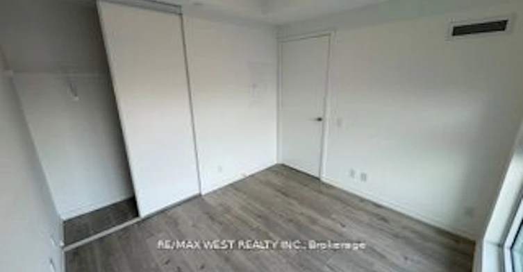 912-1000 Portage Parkway, Vaughan, ON, L4K 0L1 - 12