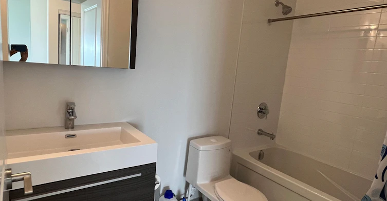 1215-10 Rouge Valley Drive W, Markham, ON, L6G 0G9 - 18