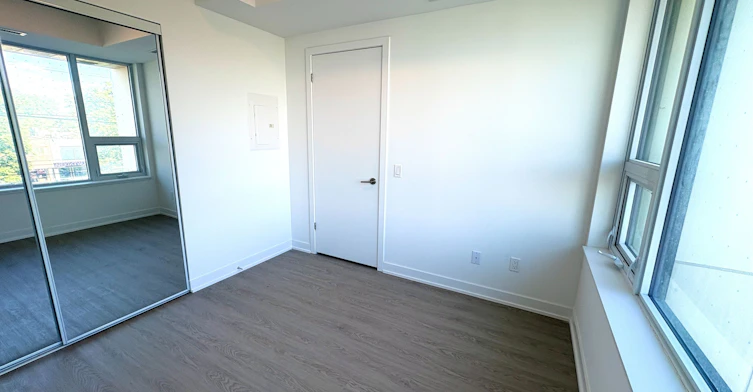 221-8188 Yonge Street, Vaughan, ON, L4J 0M2 - 9