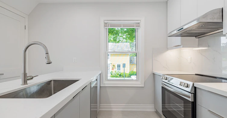 41 Arnold Crescent, Richmond Hill, ON, L4C 3R6 - 11