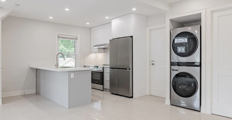 41 Arnold Crescent, Richmond Hill, ON, L4C 3R6 - 9