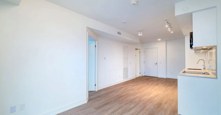 907-8 Cedarland Drive, Markham, ON, L6G 0H4 - 5