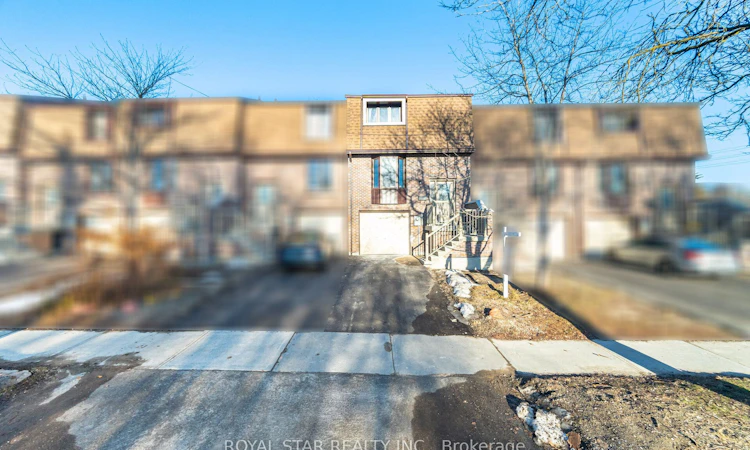 3-11 Plaisance Road