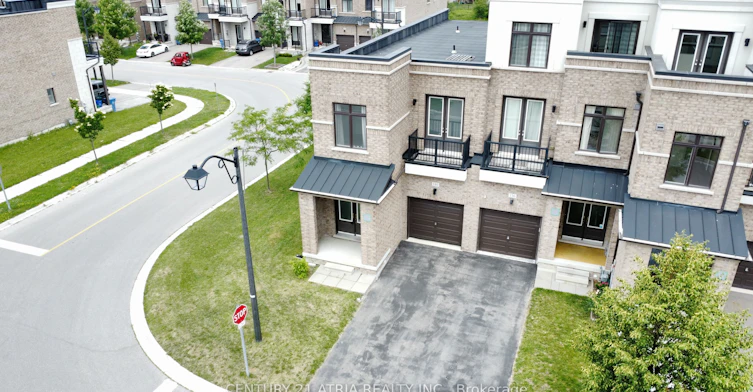 140 Elyse Court, Aurora, ON, L4G 1H4 - 2