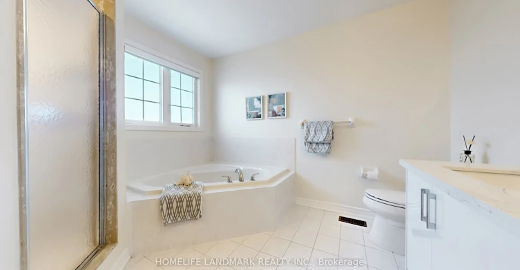 13 Woodway Lane, Markham, ON, L6B 0N4 - 32
