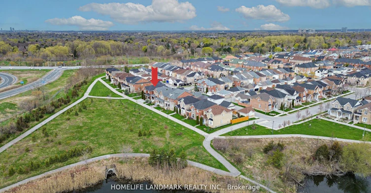 13 Woodway Lane, Markham, ON, L6B 0N4