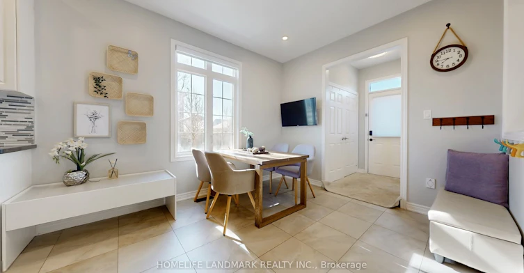 13 Woodway Lane, Markham, ON, L6B 0N4 - 18