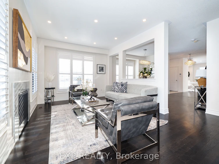 2 Tesla Crescent, East Gwillimbury, ON, L9N 0T3 - 16