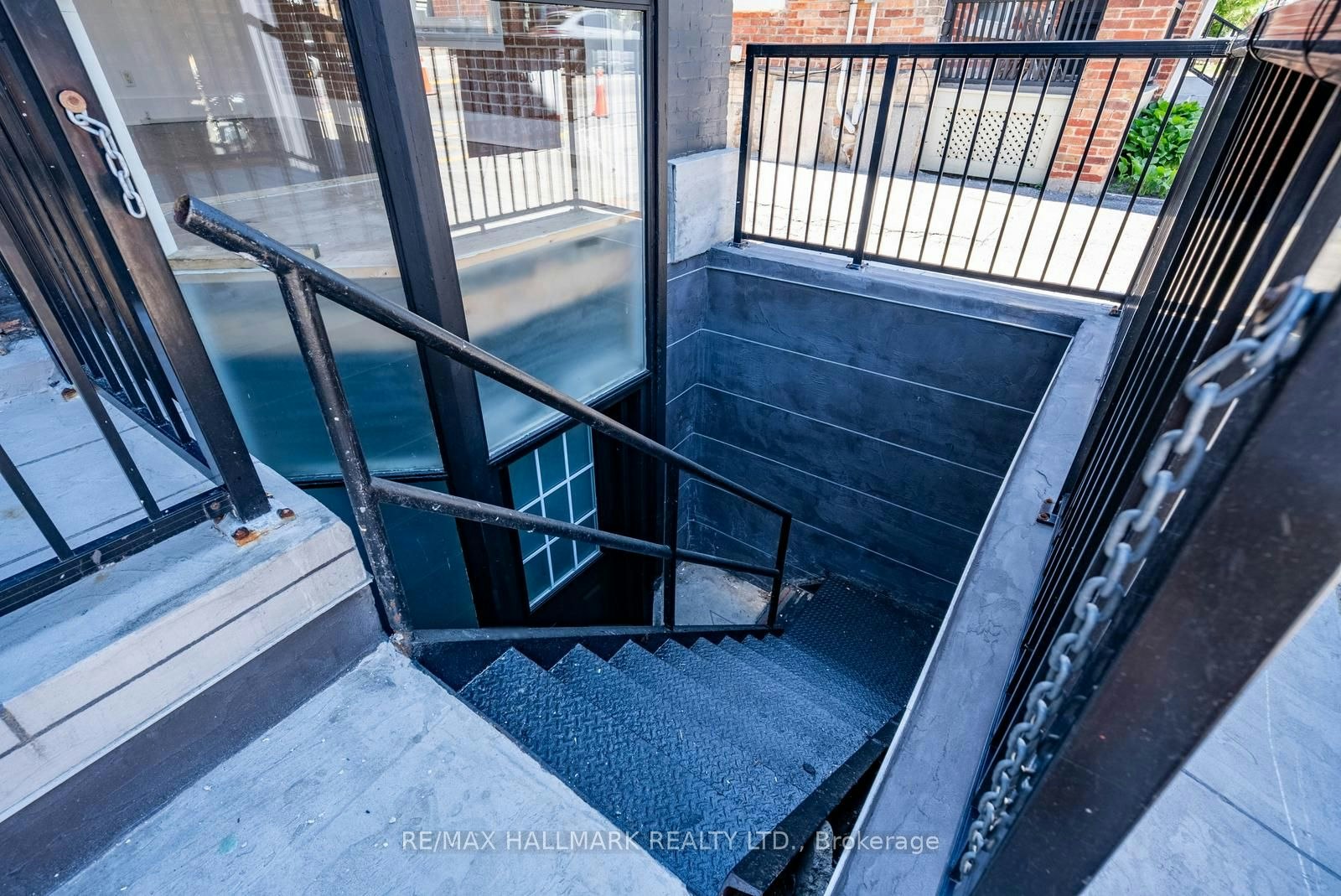 Main-6395 Main Street, Whitchurch-Stouffville, ON, L4A 1G4 - 5