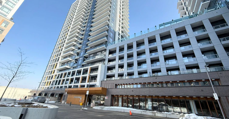 917-7950 Bathurst Street, Vaughan, ON, L4J 0L4