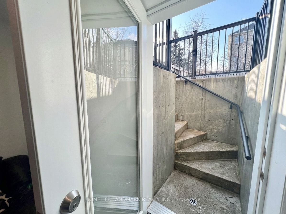 18 Fountain Court, Richmond Hill, ON, L4S 2K4 - 14