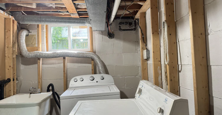 Lower-21 Davis Road, Aurora, ON, L4G 2B4 - 10