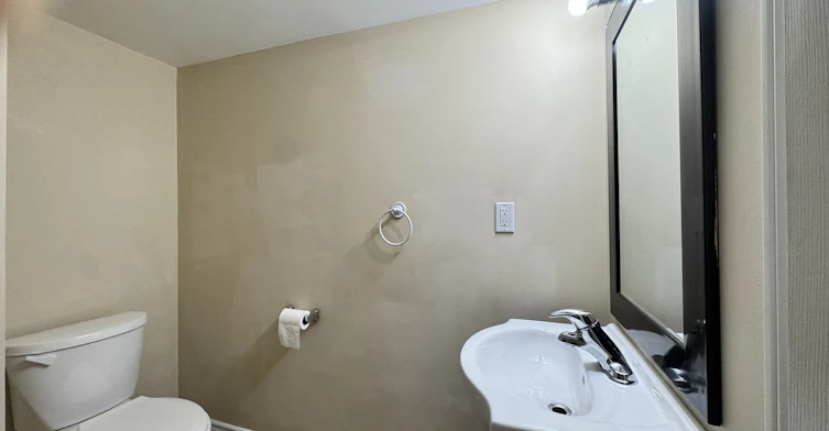 Lower-21 Davis Road, Aurora, ON, L4G 2B4 - 9
