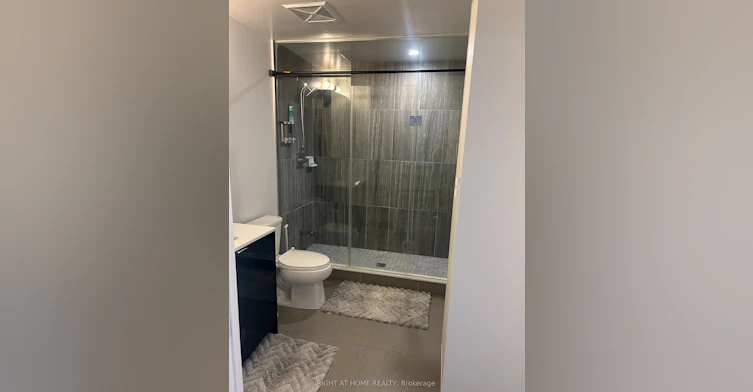 211-100 Eagle Rock Way, Vaughan, ON, L6A 5B9 - 8
