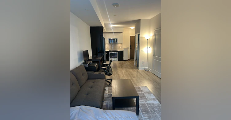 211-100 Eagle Rock Way, Vaughan, ON, L6A 5B9 - 7