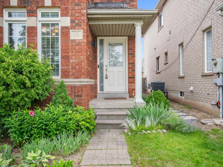 10 Forest Run Boulevard, Vaughan, ON, L4K 5J8 - 4