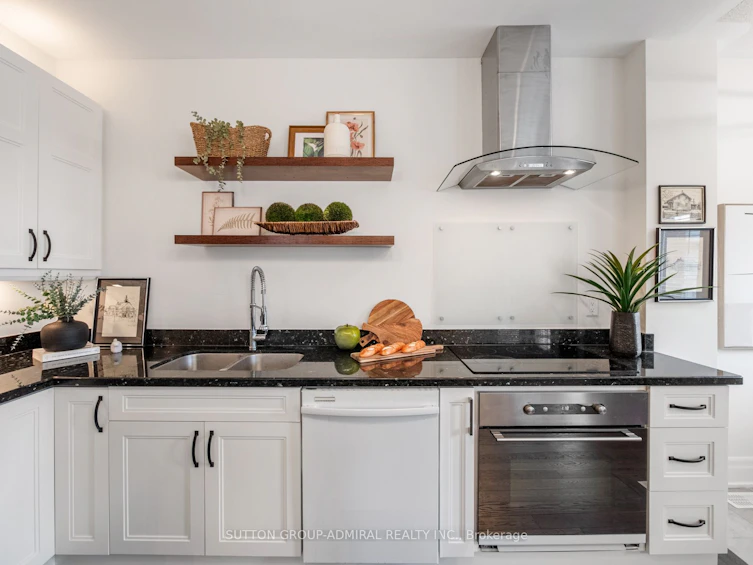10 Forest Run Boulevard, Vaughan, ON, L4K 5J8 - 17