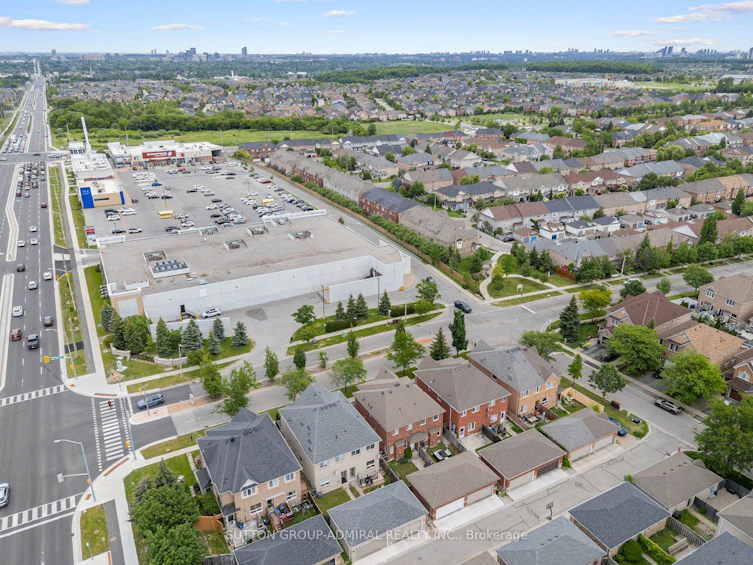 10 Forest Run Boulevard, Vaughan, ON, L4K 5J8 - 47