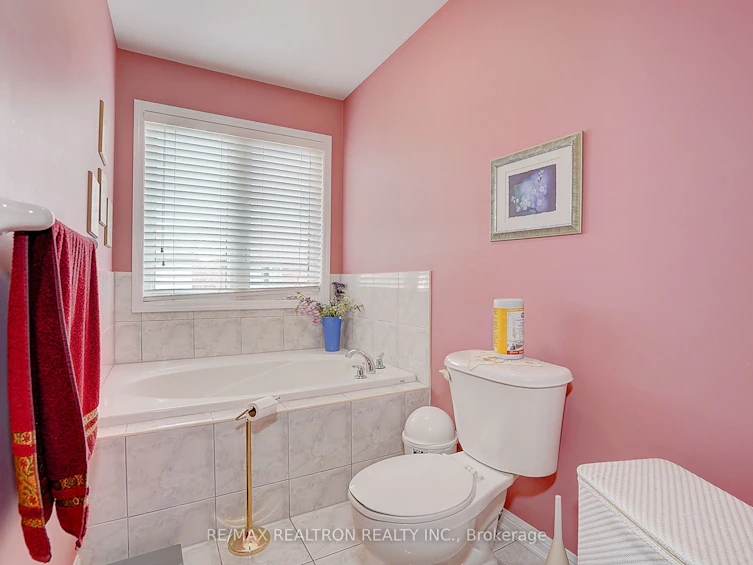 68 Richard Underhill Avenue, Whitchurch-Stouffville, ON, L4A 0J2 - 23