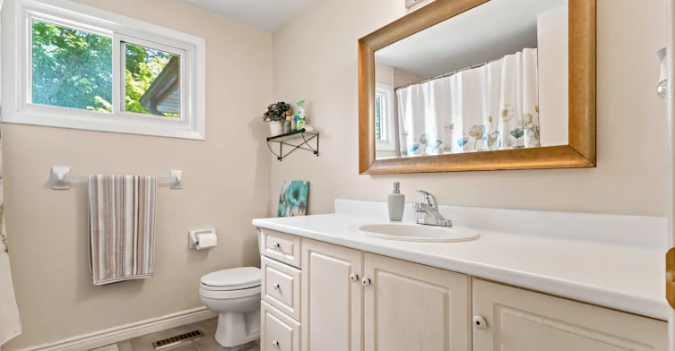869 Boronia Crescent, Newmarket, ON, L3Y 5J8 - 23