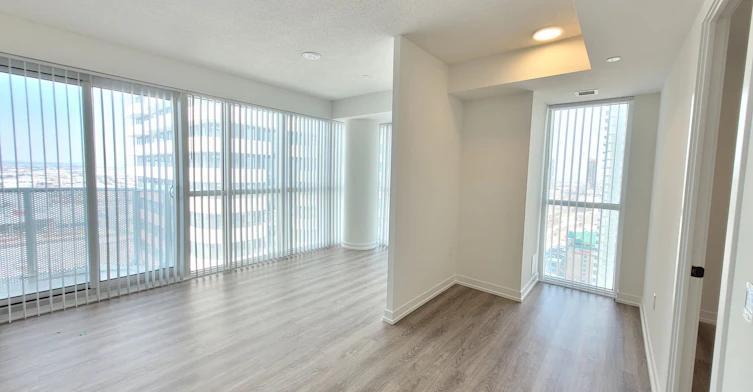 2615-195 Commerce Street, Vaughan, ON, L4K 0P9 - 3