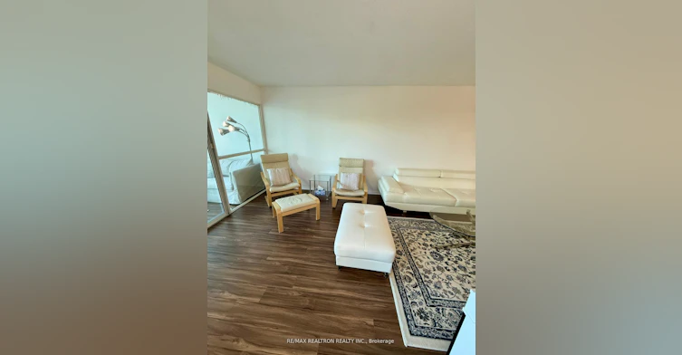 309-7825 Bayview Avenue, Markham, ON, L3T 7N2 - 5