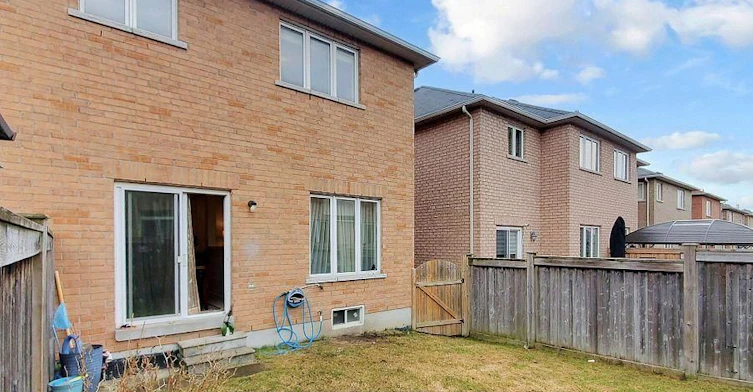 37 Jonas Millway N/A, Whitchurch-Stouffville, ON, L4A 0M4 - 38