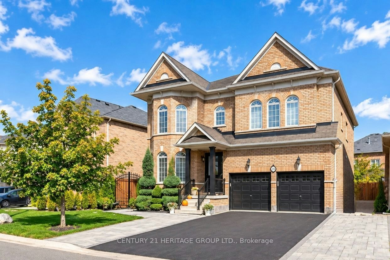 27 Leith Drive, Bradford West Gwillimbury, ON, L3Z 0G5