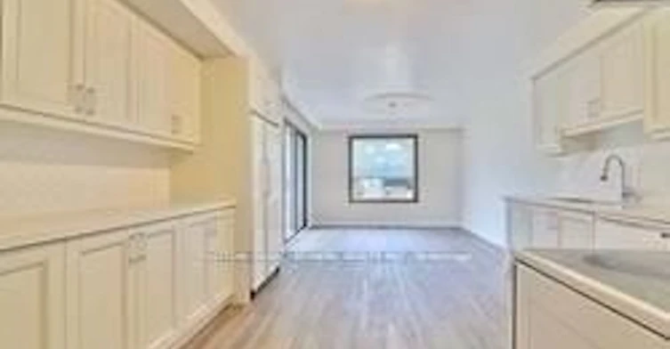 Main/Up-7887 Dufferin Street, Vaughan, ON, L4J 3M5 - 14