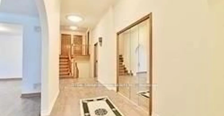 Main/Up-7887 Dufferin Street, Vaughan, ON, L4J 3M5 - 7