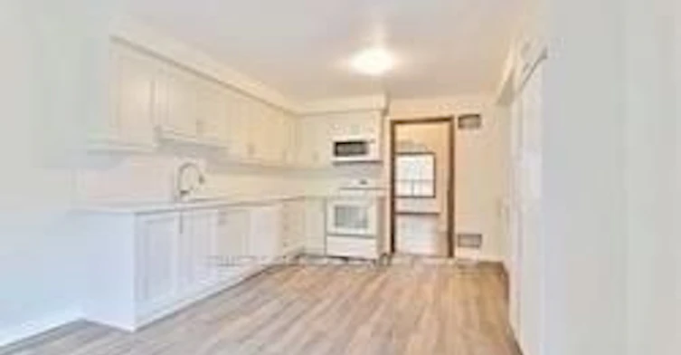 Main/Up-7887 Dufferin Street, Vaughan, ON, L4J 3M5 - 15