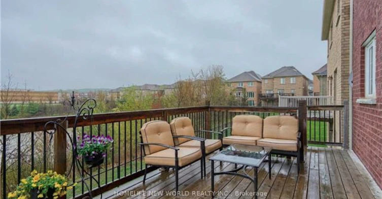 117 Lady Karen Crescent, Vaughan, ON, L6A 4M3 - 2