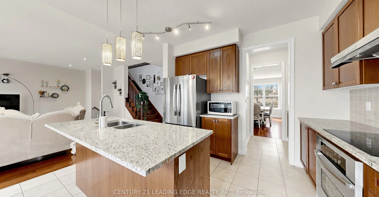 72 Staglin Court, Markham, ON, L6C 0L1 - 8