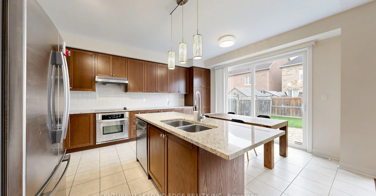72 Staglin Court, Markham, ON, L6C 0L1 - 7