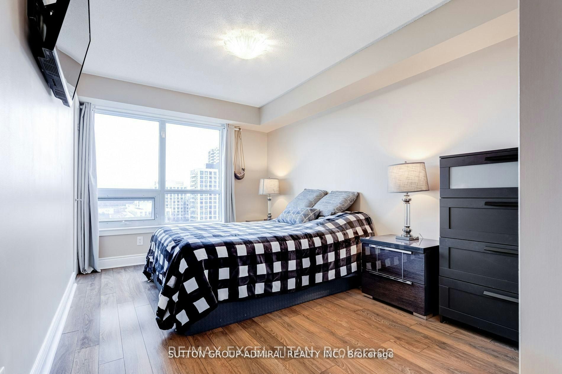908-7 North Park Road, Vaughan, ON, L4J 0C9 - 21