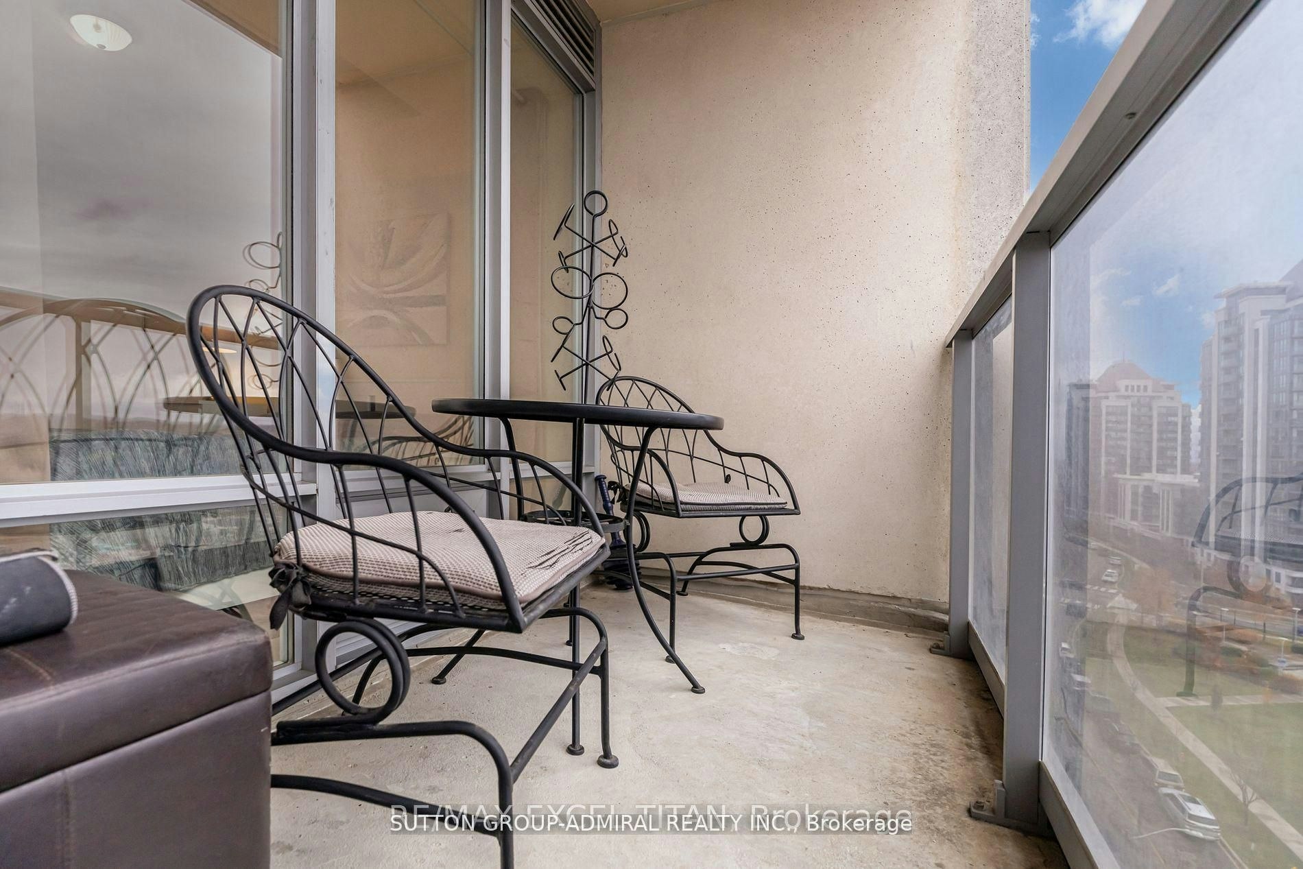 908-7 North Park Road, Vaughan, ON, L4J 0C9 - 25