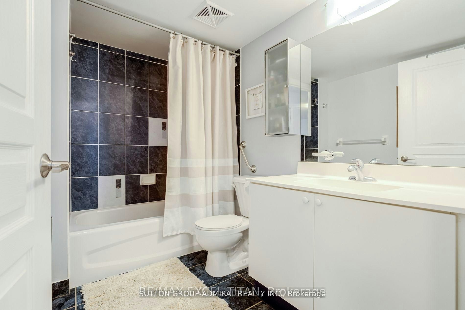 908-7 North Park Road, Vaughan, ON, L4J 0C9 - 20