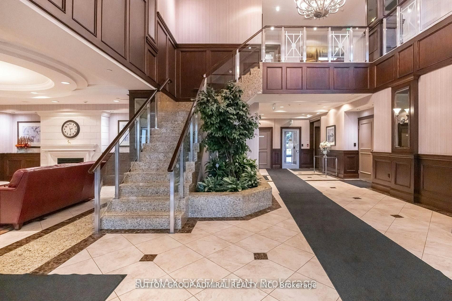 908-7 North Park Road, Vaughan, ON, L4J 0C9 - 3