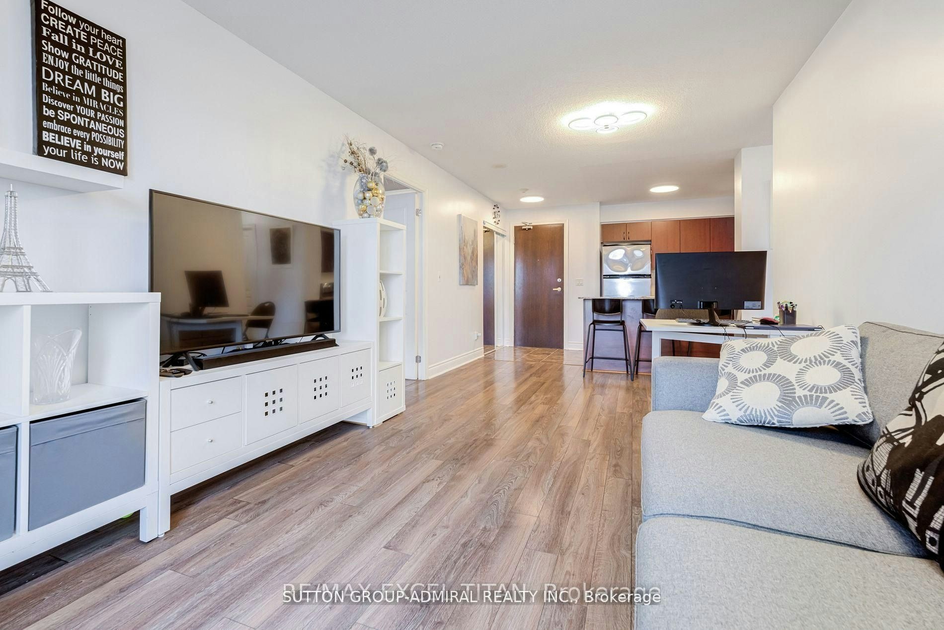 908-7 North Park Road, Vaughan, ON, L4J 0C9 - 10