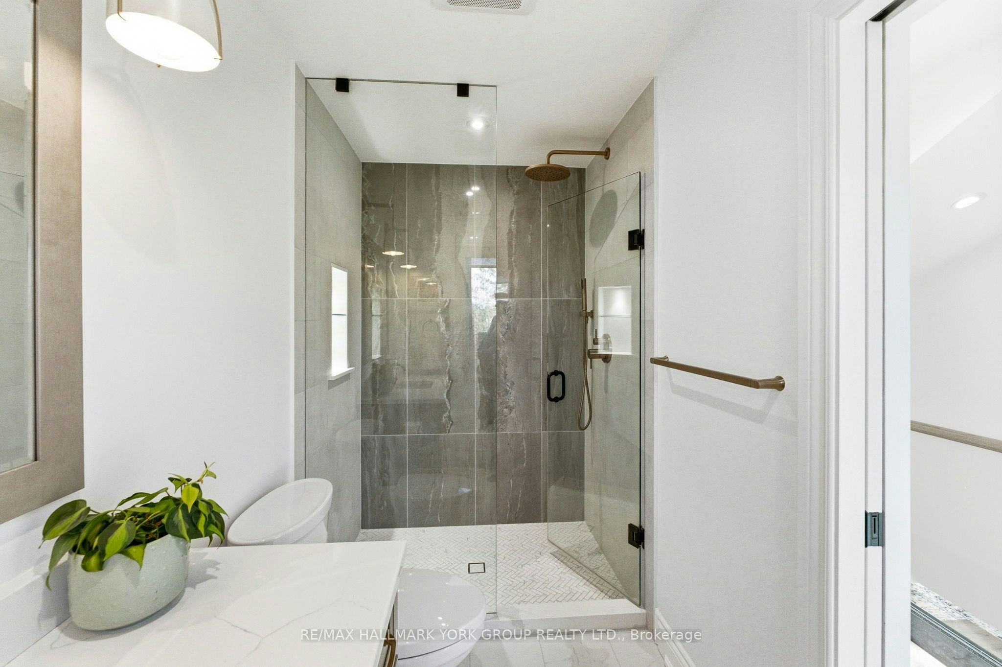 281 Hedge Road, Georgina, ON, L0E 1R0 - 30