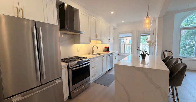 7-2 Mary Gapper Crescent, Richmond Hill, ON, L4C 0J4 - 14