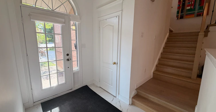7-2 Mary Gapper Crescent, Richmond Hill, ON, L4C 0J4 - 5