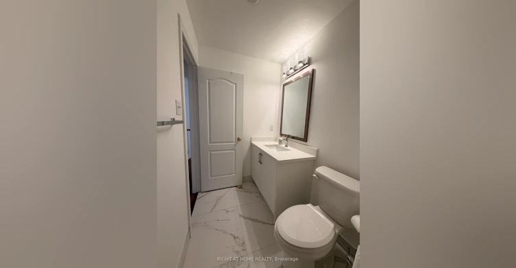 7-2 Mary Gapper Crescent, Richmond Hill, ON, L4C 0J4 - 32