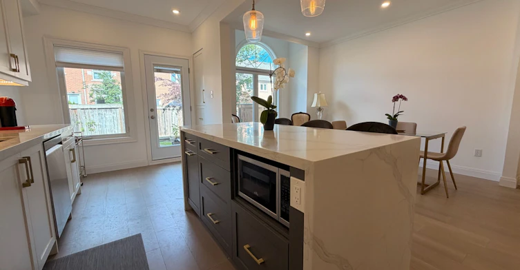 7-2 Mary Gapper Crescent, Richmond Hill, ON, L4C 0J4 - 16